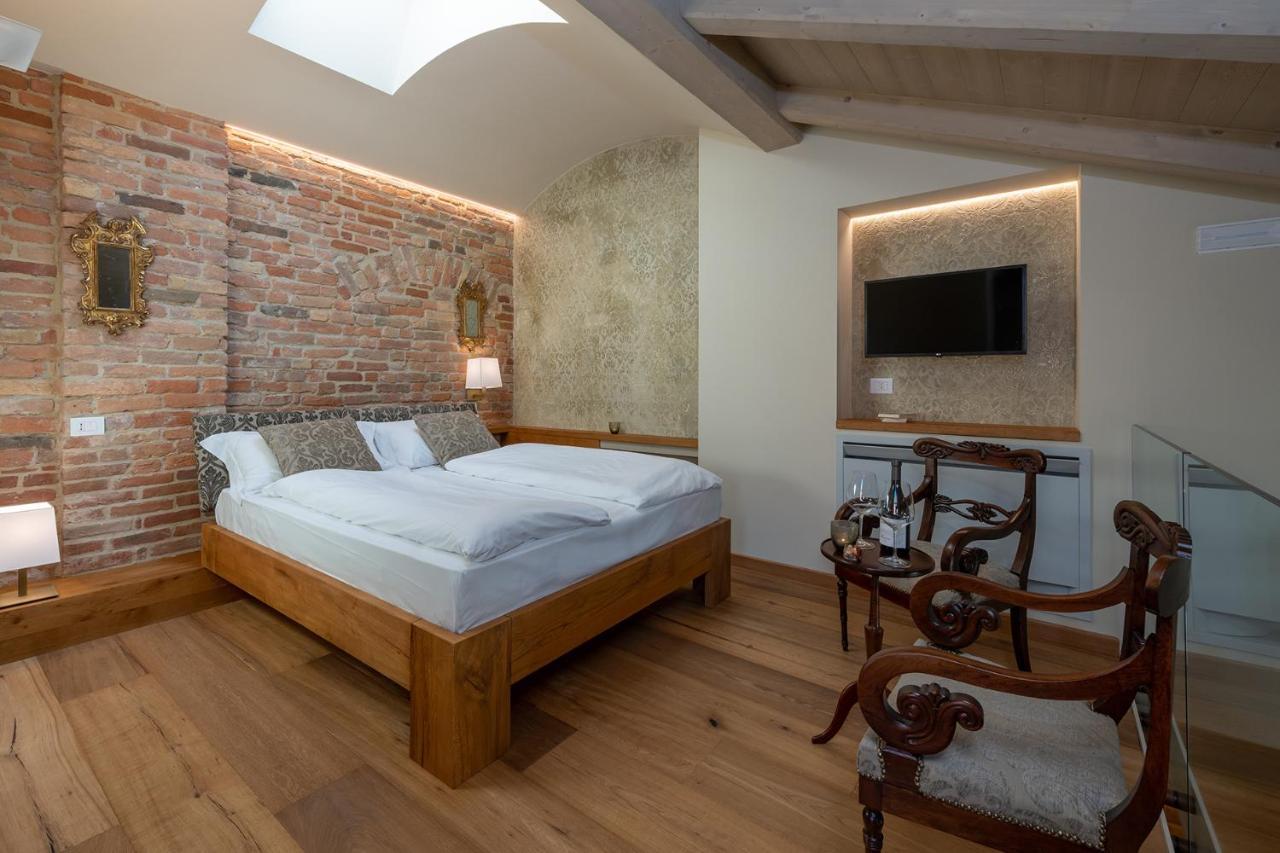 Sunstar Hotel Piemont Castello Di Villa Isola d'Asti 外观 照片