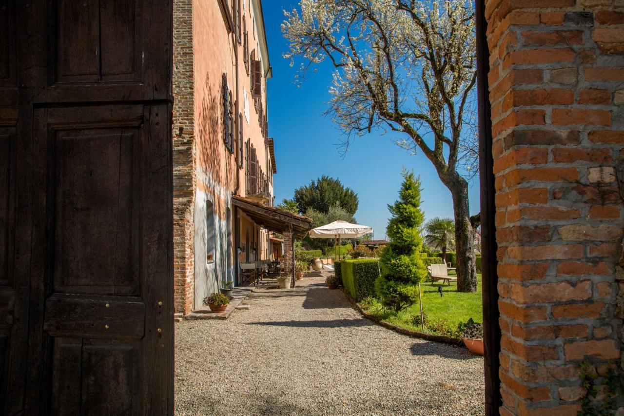 Sunstar Hotel Piemont Castello Di Villa Isola d'Asti 外观 照片