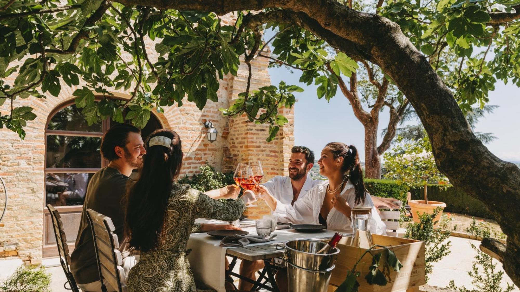 Sunstar Hotel Piemont Castello Di Villa Isola d'Asti 外观 照片
